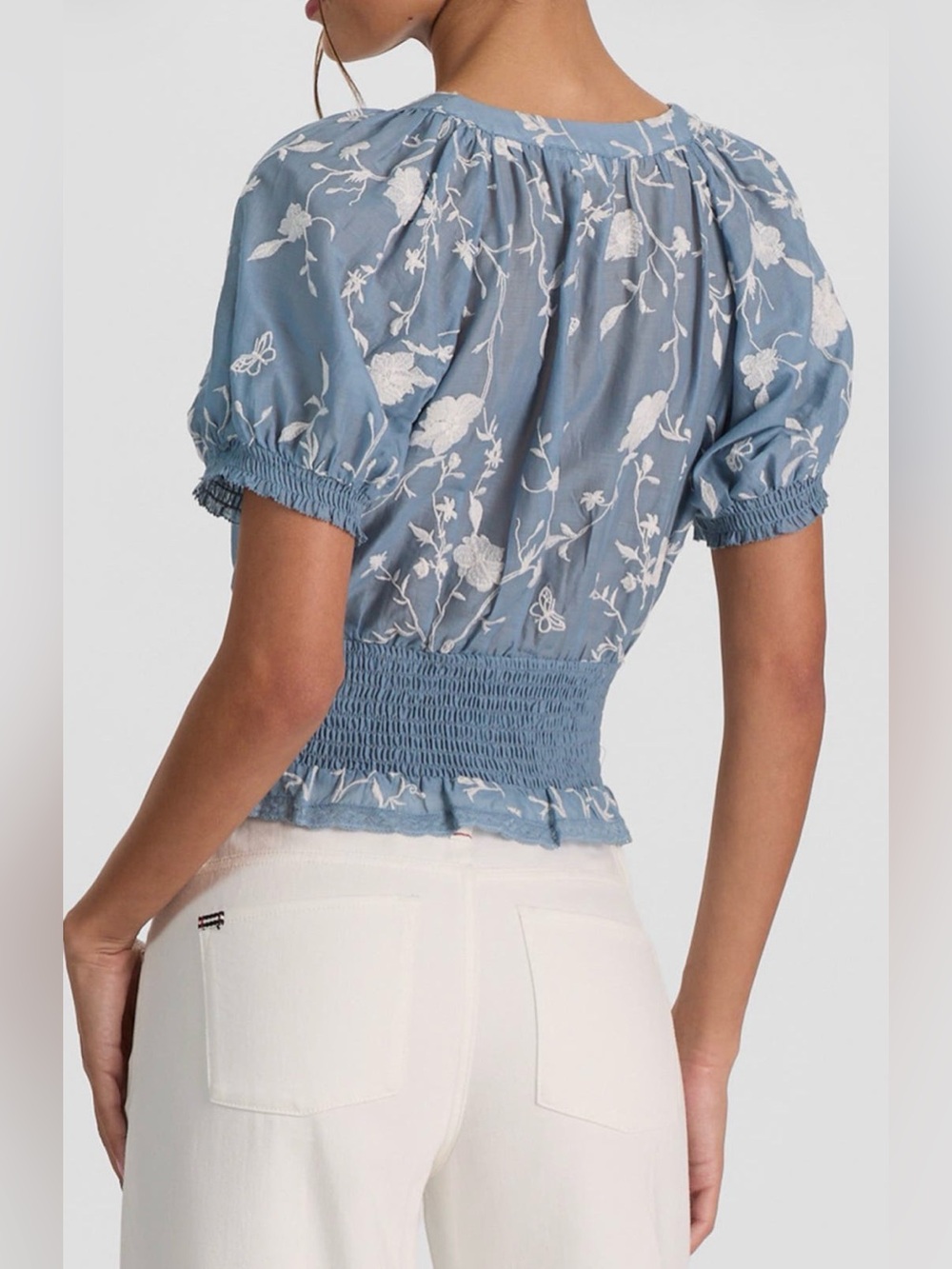 ALICE + OLIVIA Kathryn Lace & Embroidered Crop Top - Picture 2 of 6